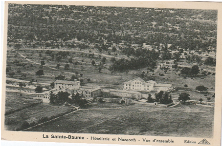 Panorama de l'Hostellerie de la Sainte-Baume et Nazareth.