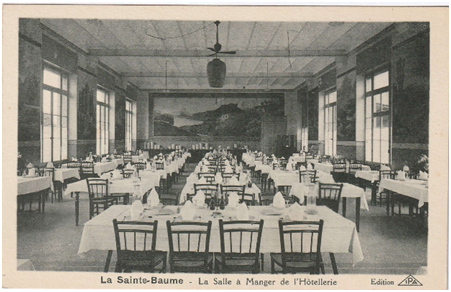 L'intérieur de l'Hostellerie.